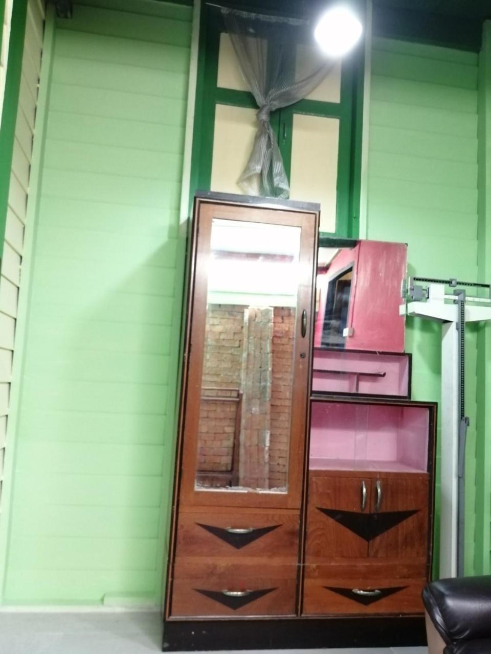 Baan Tepa Boutique House Panzió Bangkok Kültér fotó